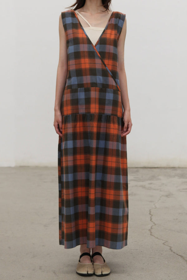 BASERANGE 25 Autumn/Winter GARLIN Dress Portugal BAS-DRGA-OC-AU25-FRAME PLAID